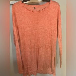 Longsleeve thin sweater